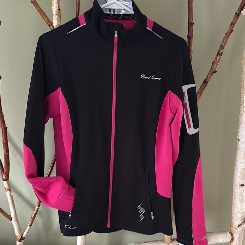 Pearl Izumi Women's Black and Pink Softshell Jacket